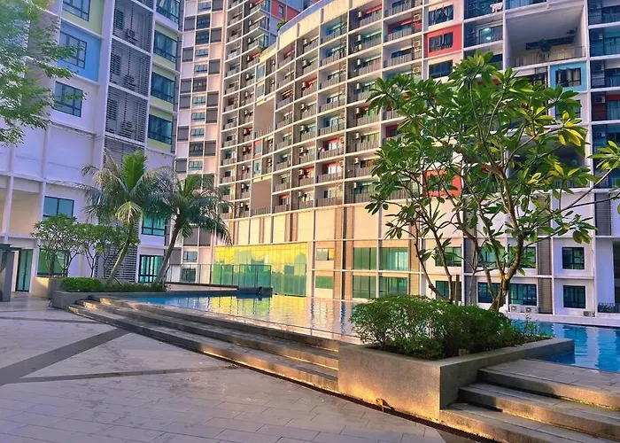 Homely 2Br, Free Carpark @ Direct Link Central Mall, Sogo, Theme Park
